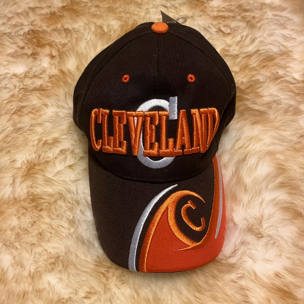 🏈 NWT NFL Cleveland‎ Browns Adjustable Hat